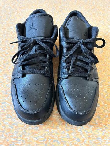Jordans zwart maat 45, Nike, Comme neuf, Enlèvement, Baskets