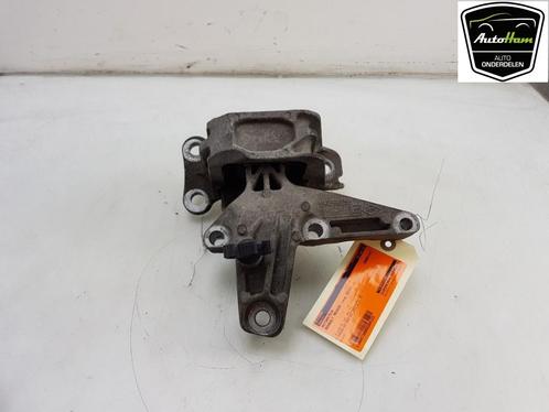 MOTORSTEUN Renault Megane III Grandtour (KZ), Auto-onderdelen, Ophanging en Onderstel, Renault, Gebruikt