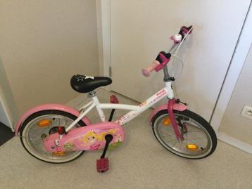 Vélo pour fille 16’’ excellent état 