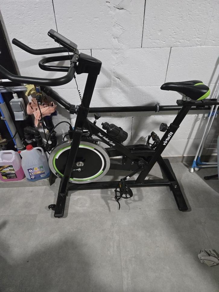 VirtuFit hometrainer, Sports & Fitness, Appareils de fitness, Comme neuf, Vélo d'appartement, Enlèvement