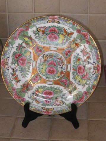 2 assiettes en porcelaine chinoise., Enlèvement ou Envoi