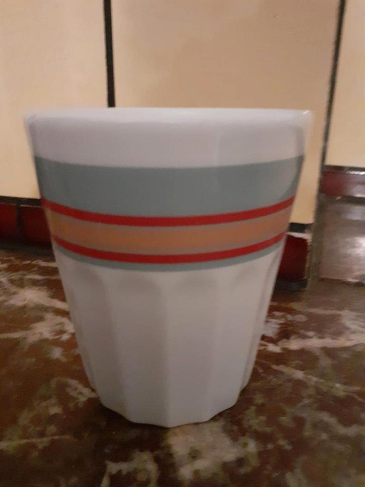 Beker mok Yong, Maison & Meubles, Cuisine | Vaisselle, Enlèvement ou Envoi