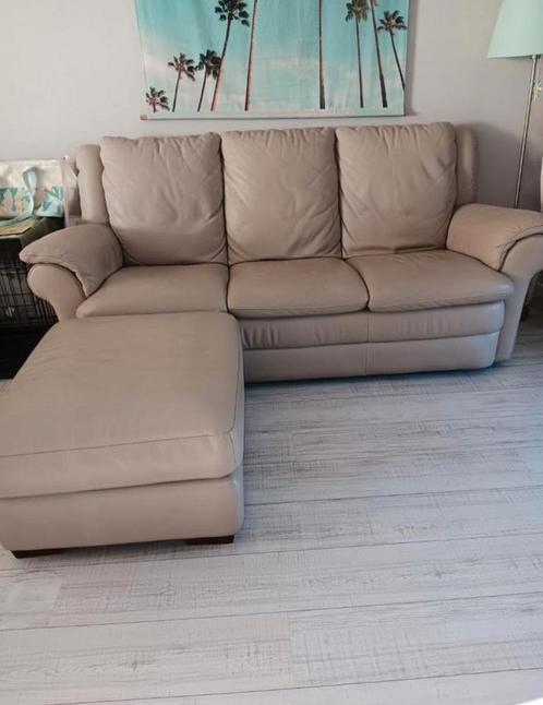 Driezit met poef in echt leder Natuzzi, Huis en Inrichting, Zetels | Complete zithoeken, Zo goed als nieuw, Ophalen