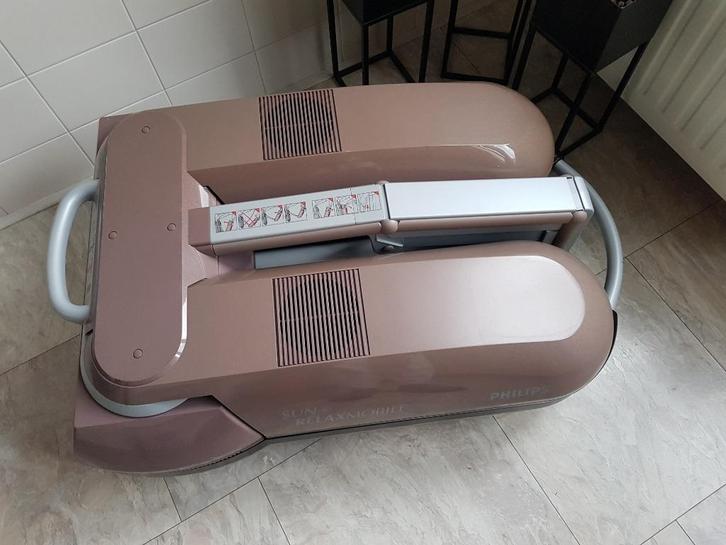 Met INFRAROOD WARMTE LAMPEN Philips Sun&Relaxmobile HB975., Elektronische apparatuur, Zonnebanken en Gezichtsbruiners, Zo goed als nieuw