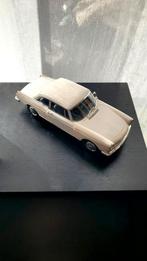 Peugeot 404 coupe - zeldzaam, Norev, Hobby en Vrije tijd, Zo goed als nieuw, Norev