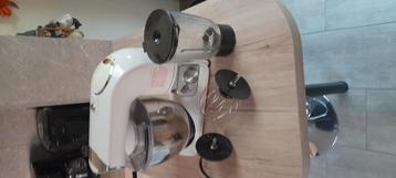 Robot de cuisine  beschikbaar voor biedingen