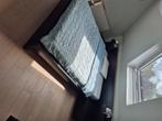 Bed + matras + electrisch verstelbare lattenbodem, Huis en Inrichting, Slaapkamer | Bedden, Ophalen, Strak, Verstelbaar, Bruin