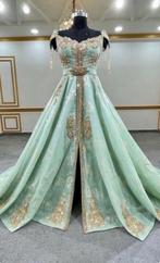 Lebsa caftan a vendre, Robe de gala, Taille 38/40 (M), Enlèvement ou Envoi, Vert