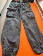 2 lange broeken voor tussenseizoen, maat 140, amper gedragen, Kinderen en Baby's, Ophalen of Verzenden, Zo goed als nieuw, Jongen of Meisje