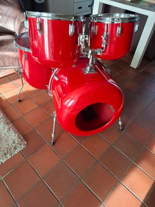 Uniek newsound vintage drumstel uit de jaren 70, Muziek en Instrumenten, Instrumenten | Toebehoren, Zo goed als nieuw, Ophalen