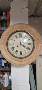 Horloge ancienne "oeil de boeuf", Antiquités & Art, Antiquités | Horloges, Enlèvement