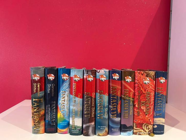 Geronimo Stilton – Fantasia 1 t.e.m. 10 (complete reeks), Boeken, Kinderboeken | Jeugd | 10 tot 12 jaar, Zo goed als nieuw, Ophalen