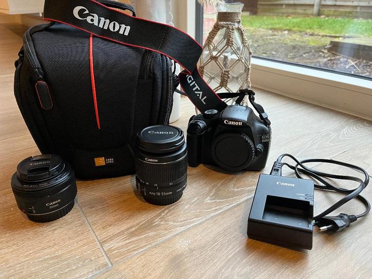 Canon EOS 1100D + toebehoren, Audio, Tv en Foto, Fotocamera's Digitaal, Zo goed als nieuw, Spiegelreflex, Canon, Ophalen
