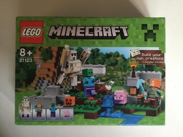 Lego Minecraft beschikbaar voor biedingen
