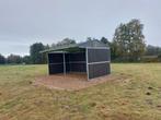 Degelijke  Schuilstal buitenstallen weidestal