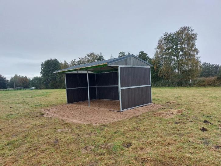 Degelijke  Schuilstal buitenstallen weidestal, Dieren en Toebehoren, Stalling en Weidegang