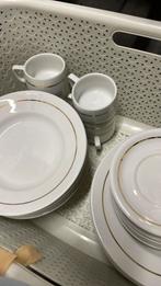 Vaisselle d'hôtel porcelaine bande dorée Le Vieux Beau Dour, Enlèvement