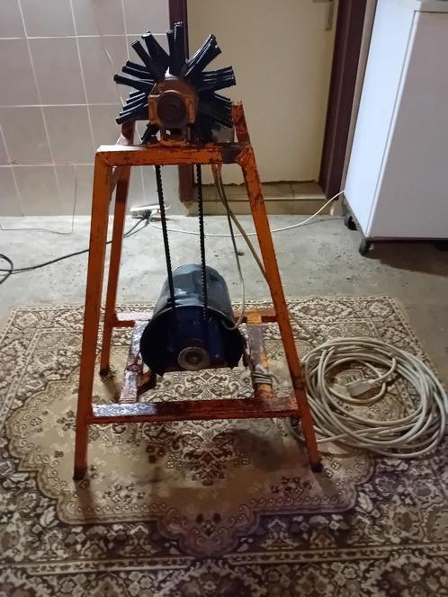 Pluimvee plukmachine, Dieren en Toebehoren, Pluimvee | Toebehoren, Zo goed als nieuw, Overige typen, Ophalen