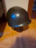 Casque américain, Enlèvement