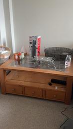 Houten salontafel met 3 schuifjes en glazen plaat, Huis en Inrichting, Tafels | Salontafels, Ophalen, Gebruikt, 100 tot 150 cm