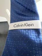 Splinternieuwe blauwe das van Calvin Klein, Nieuw, Met patroon, Blauw, Ophalen of Verzenden