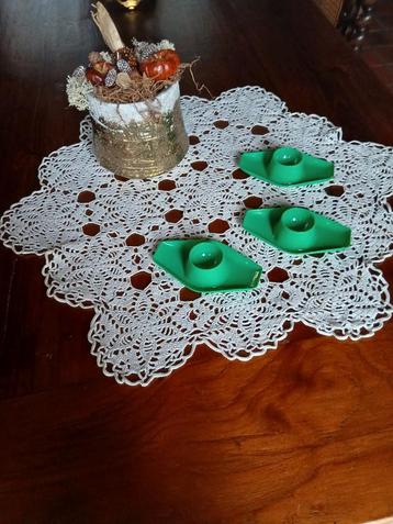 vintage eierdopjes groen-set van 3 retro stijl beschikbaar voor biedingen