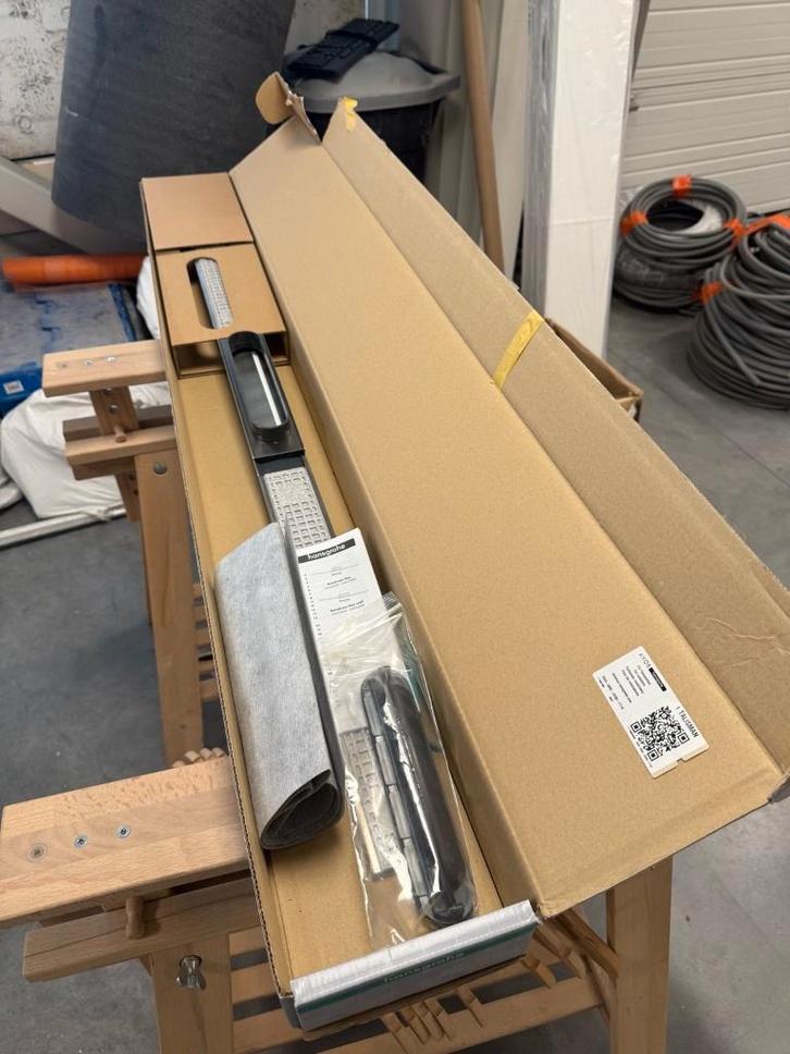 Hansgrohe RainDrain  – Caniveau de douche inox brossé, Bricolage & Construction, Sanitaire, Neuf, Douche, Inox, Enlèvement