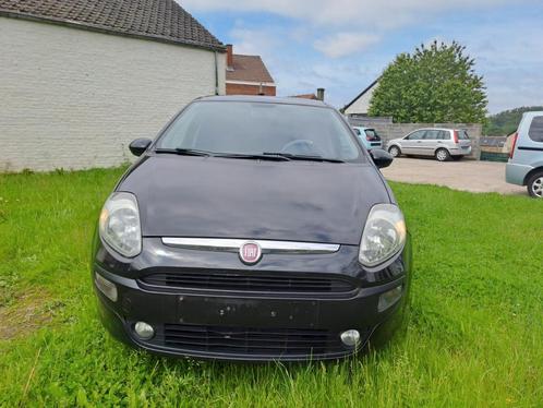 Fiat punto 1.3 multejet 2010. 5porte euro 4. Roul très bien, Autos, Fiat, Entreprise, Achat, Punto, ABS, Airbags, Air conditionné