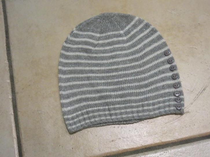 Een fijn mutsje, NIEUW, Kinderen en Baby's, Kinderkleding | Mutsen, Sjaals en Handschoenen, Nieuw, Muts, Meisje, Ophalen