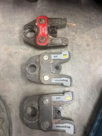 Machoires Megapress 1/2 et 3/4 et rotheberger SV35 beschikbaar voor biedingen