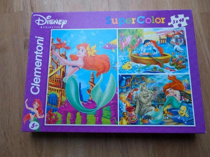 Puzzles Disney Ariel 3x48 pièces, Kinderen en Baby's, Speelgoed | Kinderpuzzels, Gebruikt, 4 tot 6 jaar, 10 tot 50 stukjes, Ophalen