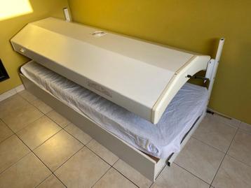 zonnehemel   beschikbaar voor biedingen