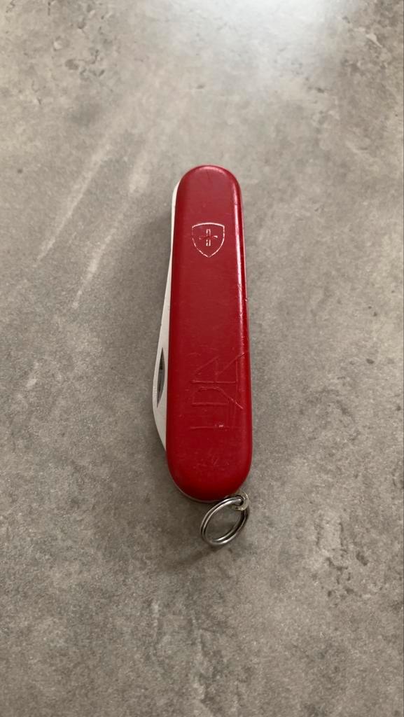 Victorinox vintage met 3 gereedschappen, Caravans en Kamperen, Kampeergereedschap, Gebruikt, Ophalen of Verzenden