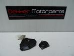 2x Rechter Blokdeksel / Blok deksel Yamaha YZF R1 2007-2008, Motoren, Ophalen of Verzenden, Gebruikt