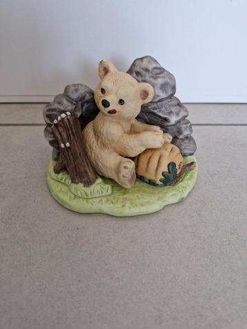 Woodland Surprise Bear - Jacqueline B. Smith beschikbaar voor biedingen