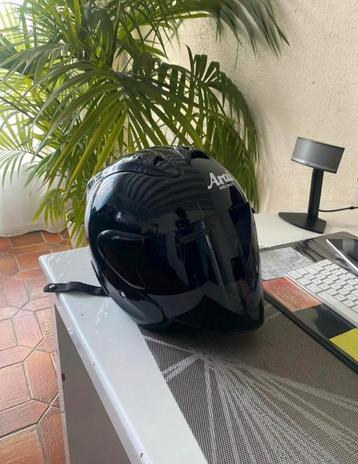 Casque Arai SZ Nouveau disponible aux enchères