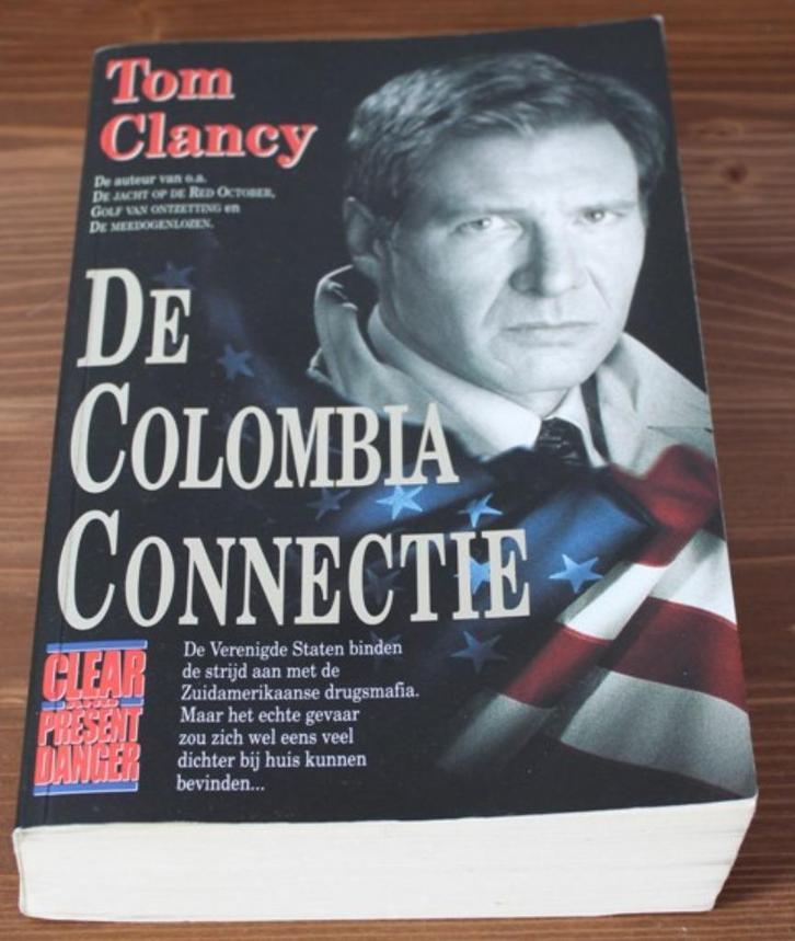 Tom Clancy - De Colombia Connectie, Boeken, Thrillers, Gelezen, België, Ophalen of Verzenden