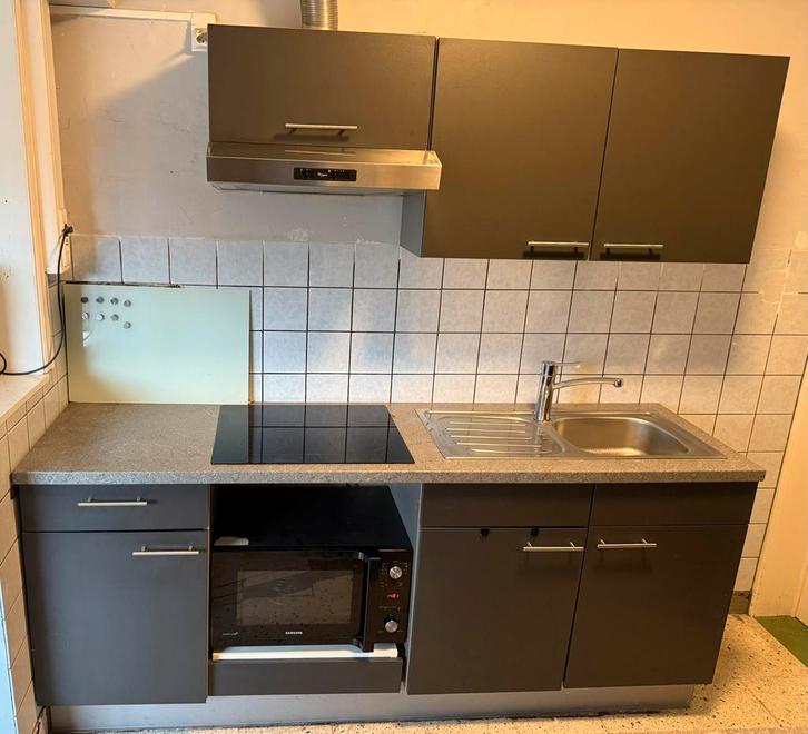 Keuken in 2 delen incl toestellen, Maison & Meubles, Cuisine | Cuisines complètes, Utilisé, Cuisine à mur double, Gris, Bois, Enlèvement