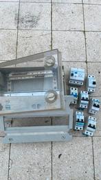 Zekeringskast + zekeringen, Doe-het-zelf en Bouw, Elektriciteit en Kabels, Ophalen, Zo goed als nieuw