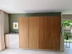 Wandkast op maat in wengéfineer en gebroken wit melamine, Met deur(en), 300 cm of meer, Overige materialen, 50 tot 75 cm