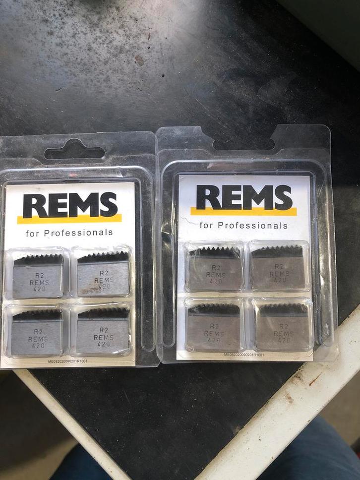 2x Draadsnijmessen REMS 521082, Doe-het-zelf en Bouw, Gereedschap | Machine-onderdelen en Toebehoren, Zo goed als nieuw, Ophalen
