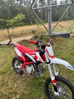Appollo thunder 140cc, Fietsen en Brommers, Zo goed als nieuw, 4 versnellingen, Ophalen, 140 cc