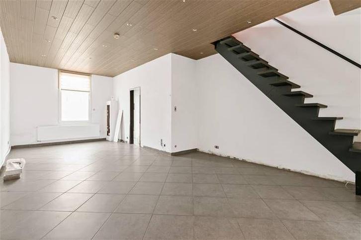 Te renoveren, charmante woning met 2 slaapkamers en tuintje, Immo, Maisons à vendre