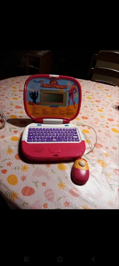 Clementoni Mega Mindy laptop, Games en Spelcomputers, Spelcomputers | Overige, Gebruikt, Ophalen