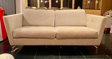 Bo Concept 2pers zetel in grijs ribfluweel  beschikbaar voor biedingen