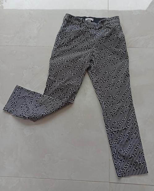 Élégant pantalon motifs géométriques 36% coton. T. 40. H&M, Kleding | Dames, Broeken en Pantalons, Zo goed als nieuw, Maat 38/40 (M)