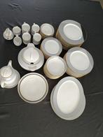 Servies, Huis en Inrichting, Ophalen, Zo goed als nieuw, Overige stijlen, Porselein