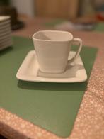 10 koffiekopjes met onderbordjes, Bord(en), Zo goed als nieuw, Ophalen, Porselein