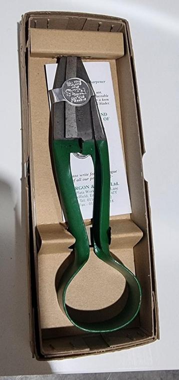 Buxus schaar beschikbaar voor biedingen