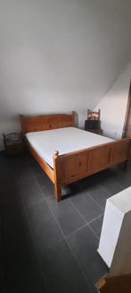 2 persoons bed met matras en lattenbodem 160 op 200cm, Huis en Inrichting, Slaapkamer | Bedden, Ophalen